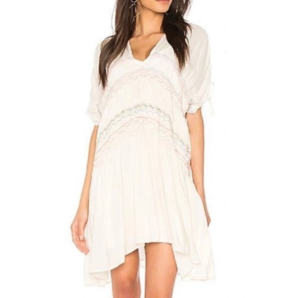 Womenβs Flowy Cottagecore Free People Love On The Run Smocked MiniβDress Size Sm